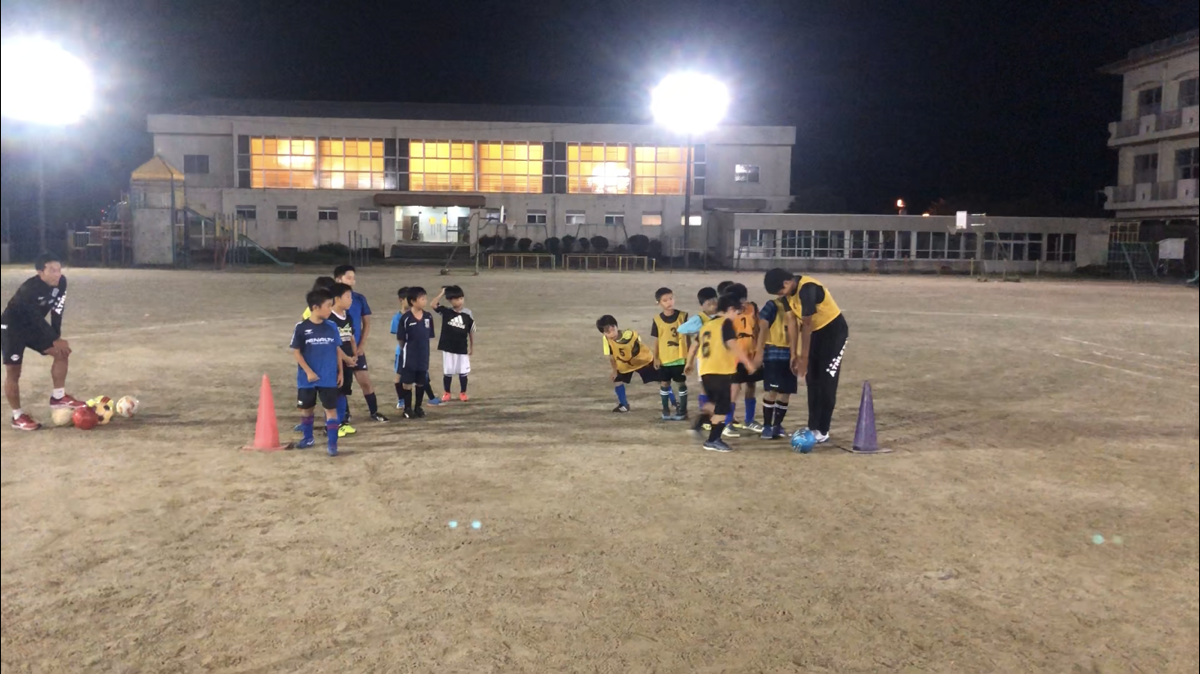 木曽岬メガソーラーサッカー教室を開催しました 鈴鹿ポイントゲッターズ